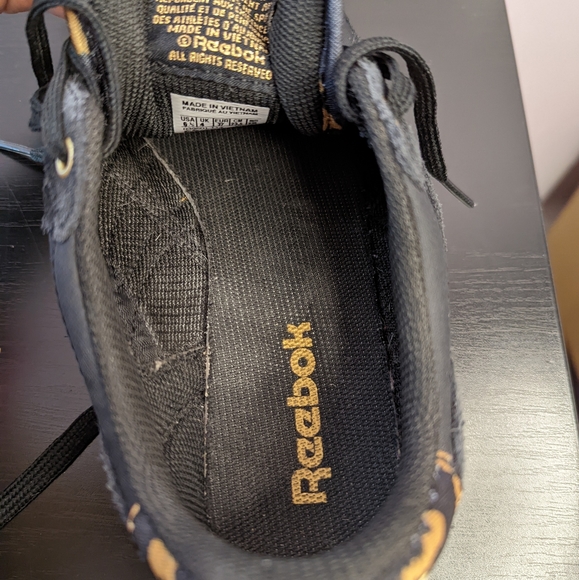 Reebok sneaker with cheetah detail size 6.5 - Picture 4 of 4